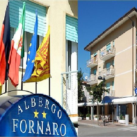 Hotel Fornaro Caorle Luaran gambar
