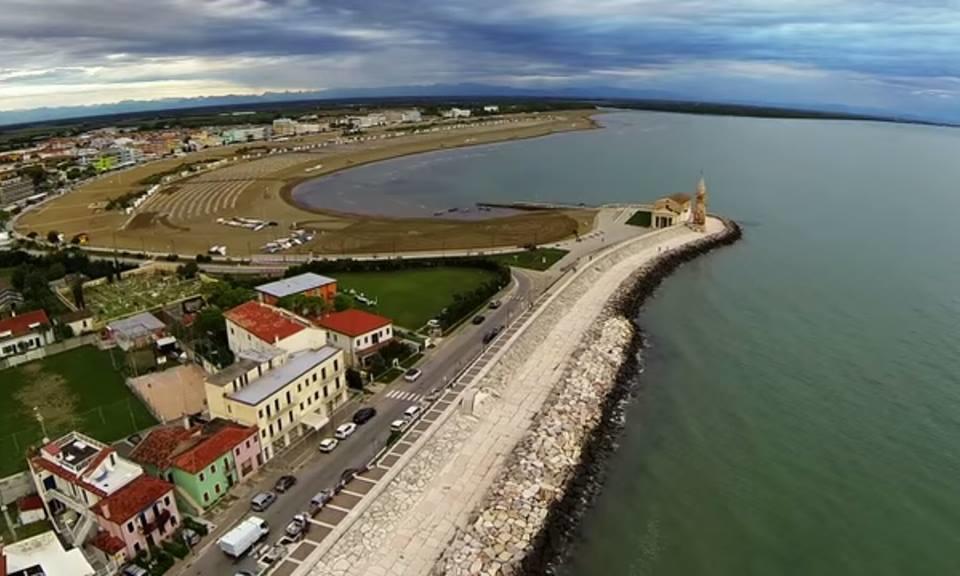 Hotel Fornaro Caorle Luaran gambar